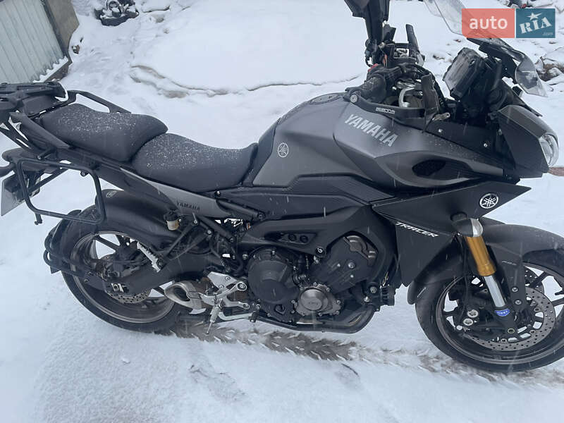 Мотоцикл Спорт-туризм Yamaha MT-09 2016 в Василькове