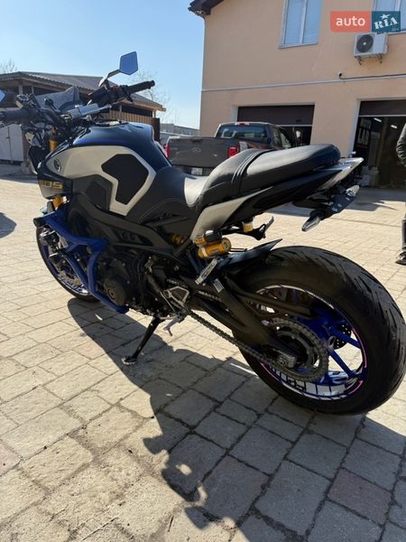 Мотоцикл Без обтекателей (Naked bike) Yamaha MT-09 2020 в Львове