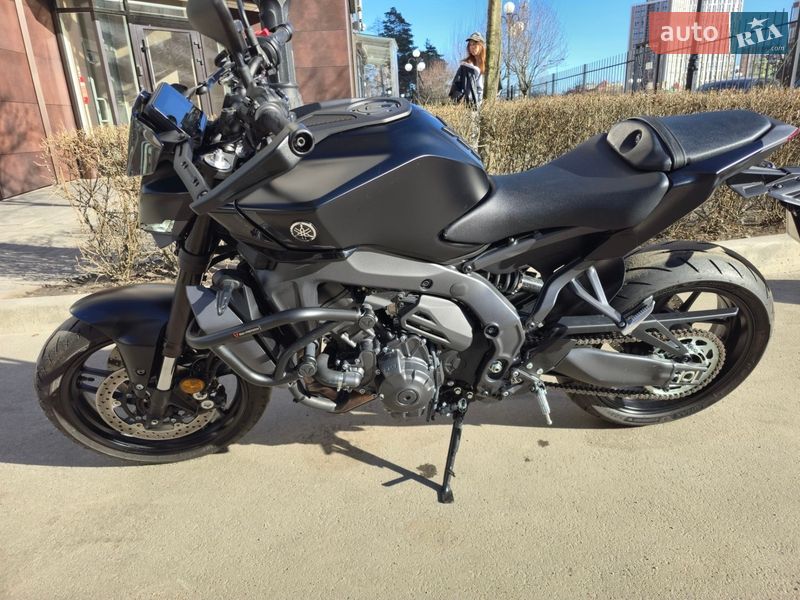 Yamaha MT-09 2024