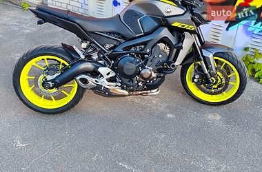 Мотоцикл Без обтекателей (Naked bike) Yamaha MT-09 2018 в Киеве