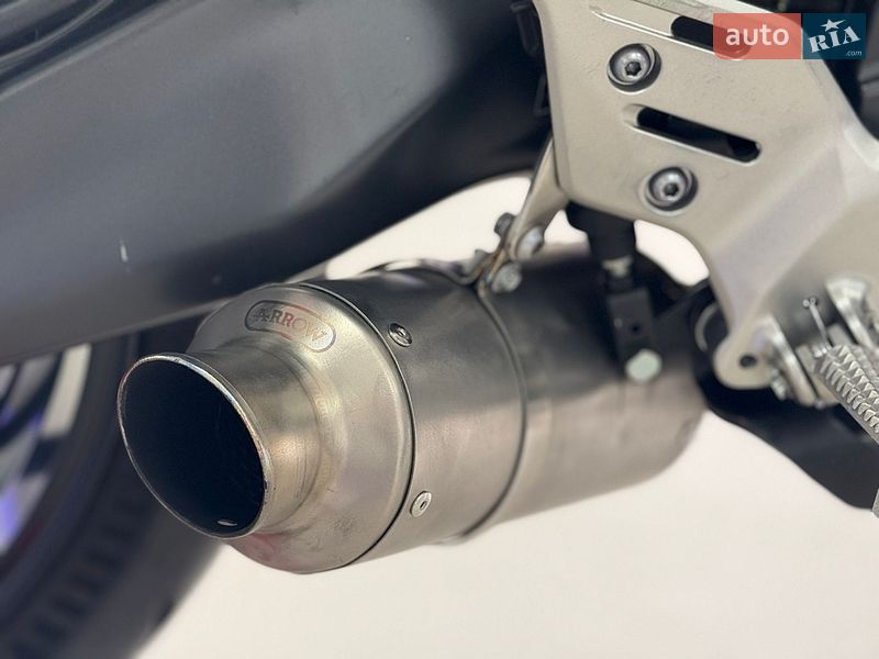 Мотоцикл Без обтекателей (Naked bike) Yamaha MT-09 2021 в Киеве