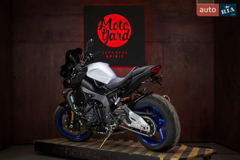 Мотоцикл Без обтекателей (Naked bike) Yamaha MT-10 2022 в Днепре фото 2 Мотоцикл Без обтекателей (Naked bike) Yamaha MT-10 2022 в Днепре