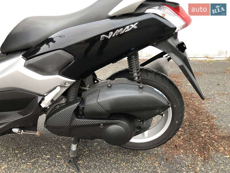 Максі-скутер Yamaha NMax 2016 в Дніпрі фото 11 Максі-скутер Yamaha NMax 2016 в Дніпрі