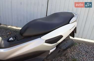 Максі-скутер Yamaha NMax 2016 в Прилуках