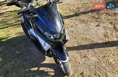 Скутер Yamaha NMax 2015 в 