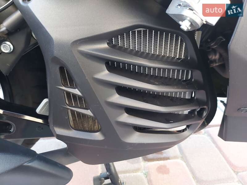 Скутер Yamaha NMax 2021 в Золотоноше фото 10 Скутер Yamaha NMax 2021 в Золотоноше