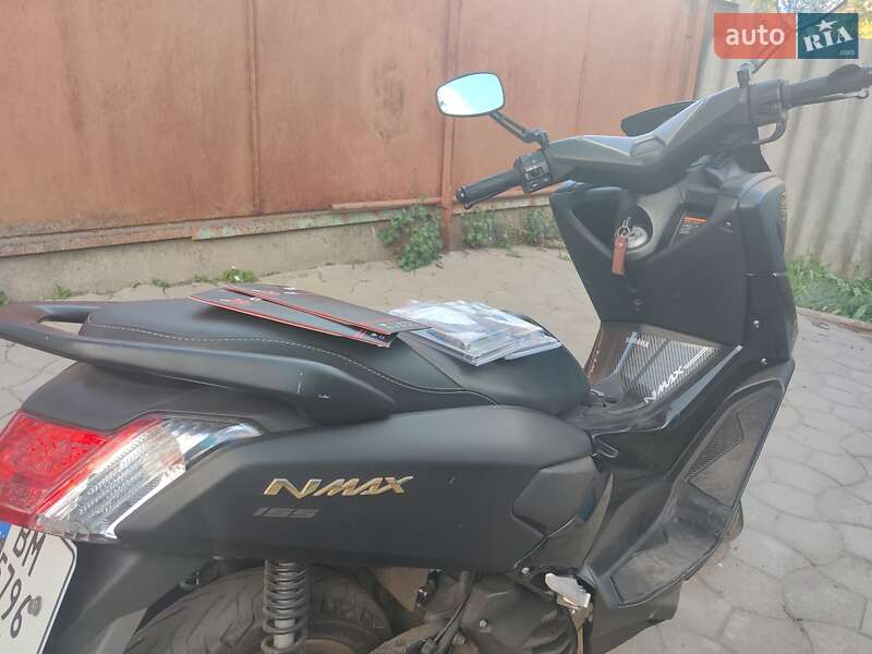 Скутер Yamaha NMax 2017 в Ахтырке фото 3 Скутер Yamaha NMax 2017 в Ахтырке