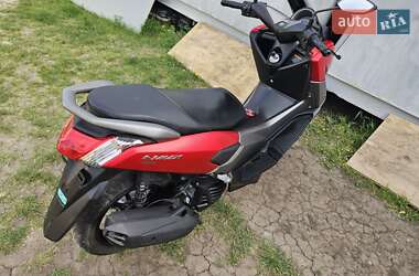 Макси-скутер Yamaha NMax 2017 в 