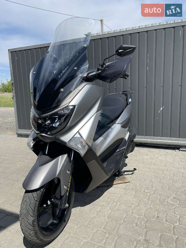 Макси-скутер Yamaha NMax 2017 в Березному
