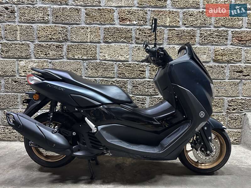 Максі-скутер Yamaha NMax 2023 в Одесі