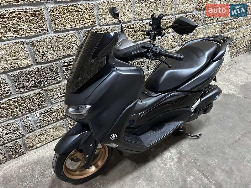 Макси-скутер Yamaha NMax 2021 в Одессе