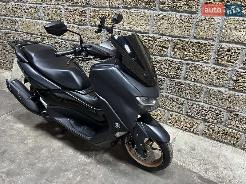 Макси-скутер Yamaha NMax 2021 в Одессе