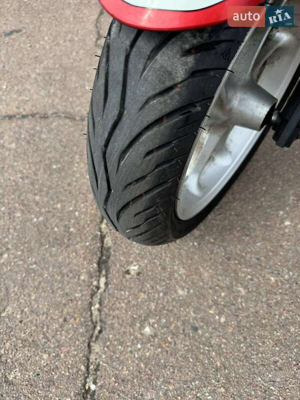 Макси-скутер Yamaha NMax 2016 в Крюковщине