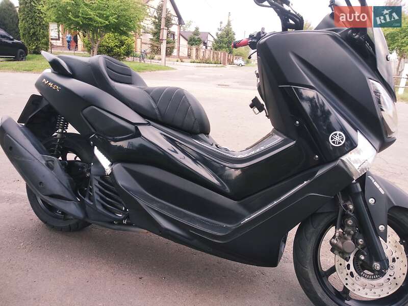 Максі-скутер Yamaha NMax 2017 в Лохвиці фото 3 Максі-скутер Yamaha NMax 2017 в Лохвиці