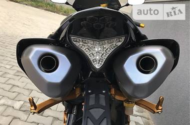 Спортбайк Yamaha R1 2014 в 