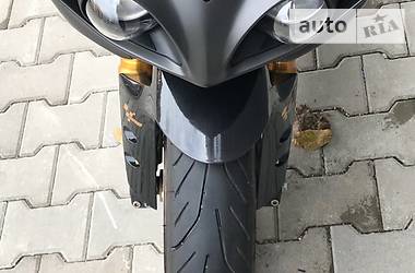 Спортбайк Yamaha R1 2014 в 