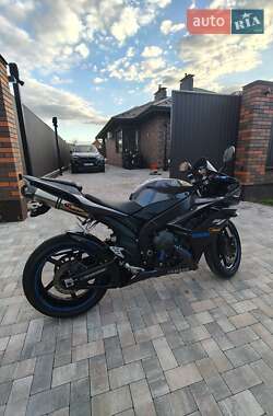 Спортбайк Yamaha R1 2007 в 