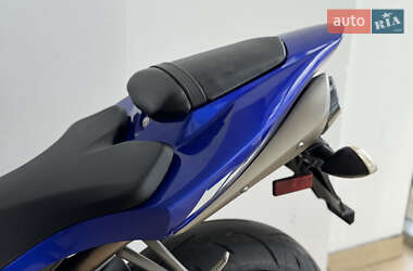 Спортбайк Yamaha R1 2004 в 