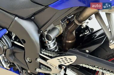 Спортбайк Yamaha R1 2004 в 