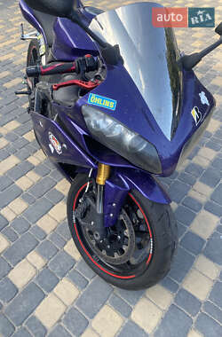 Спортбайк Yamaha R1 2008 в Бородянке