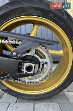 Спортбайк Yamaha R1 2004 в 