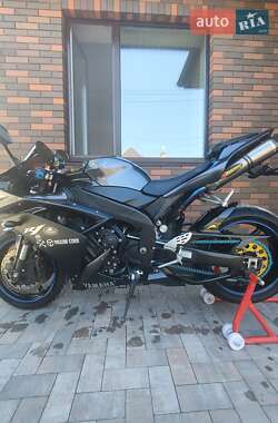 Спортбайк Yamaha R1 2007 в Киеве