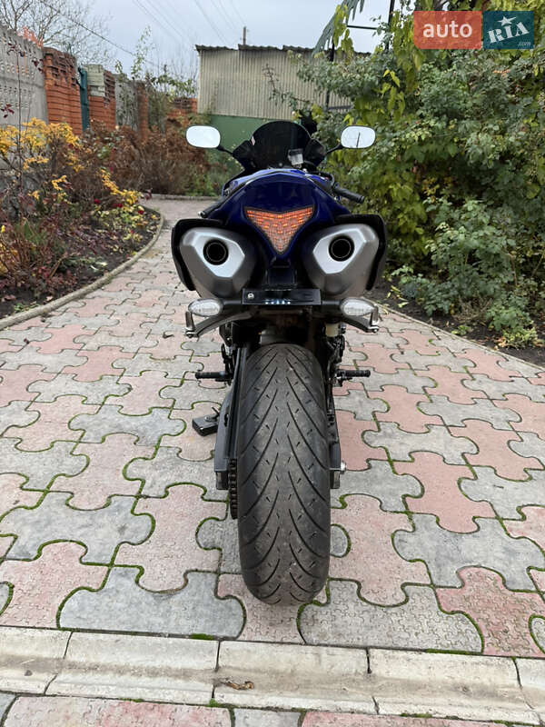 Спортбайк Yamaha R1 2009 в Зіньківі фото 10 Спортбайк Yamaha R1 2009 в Зіньківі