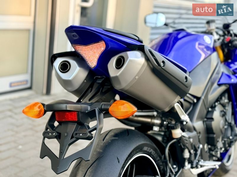 Спортбайк Yamaha R1 2012 в Ровно