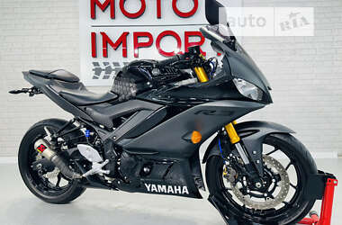Спортбайк Yamaha R3 2019 в 