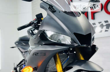 Спортбайк Yamaha R3 2019 в 