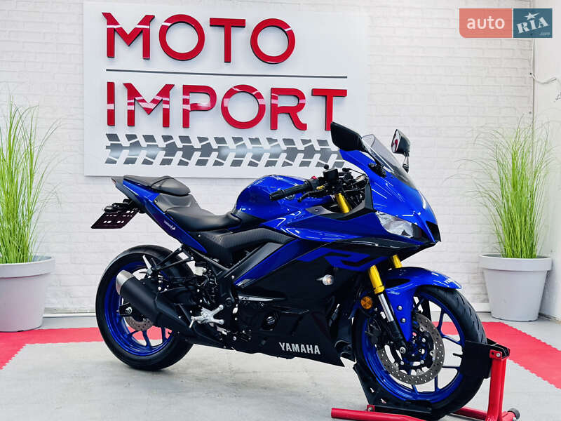 Спортбайк Yamaha R3 2019 в 