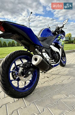 Спортбайк Yamaha R3 2015 в 