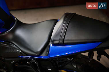 Спортбайк Yamaha R3 2019 в 