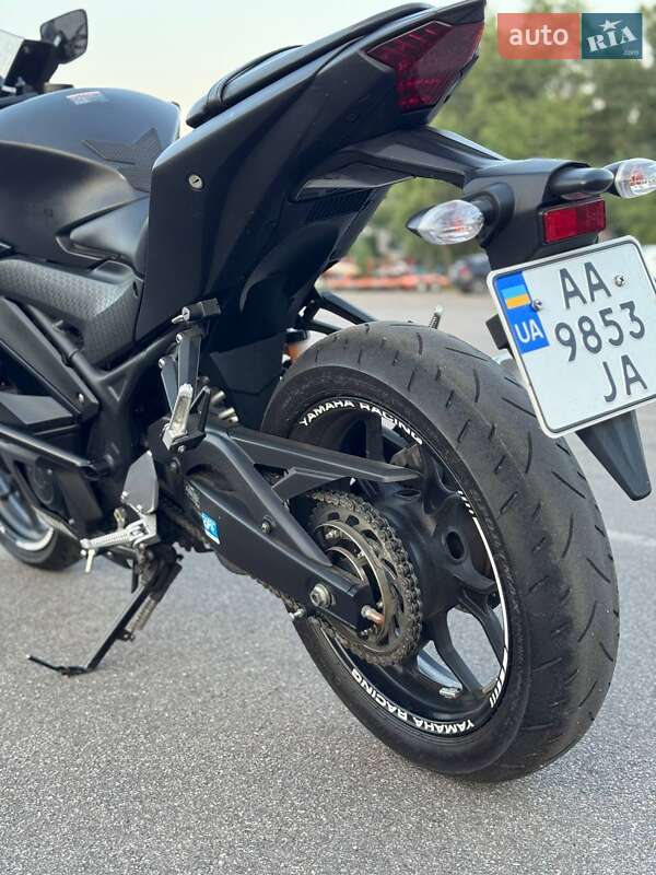 Спортбайк Yamaha R3 2018 в Киеве
