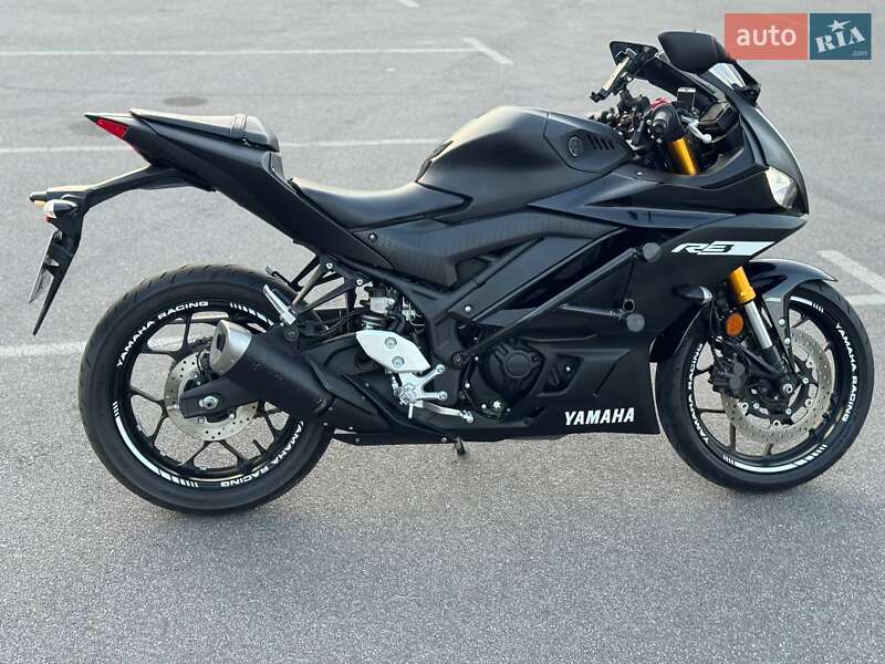 Спортбайк Yamaha R3 2018 в Киеве