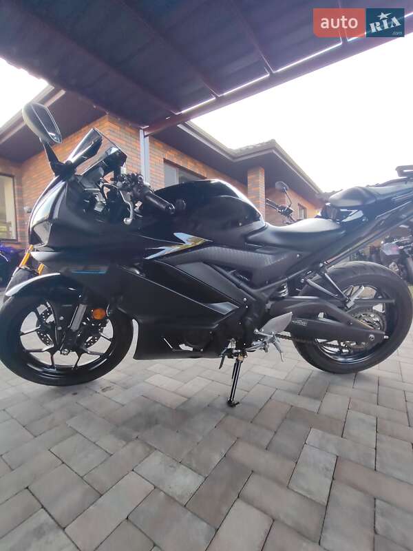 Спортбайк Yamaha R3 2023 в Білогородці фото 5 Спортбайк Yamaha R3 2023 в Білогородці