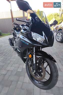Спортбайк Yamaha R3 2023 в 
