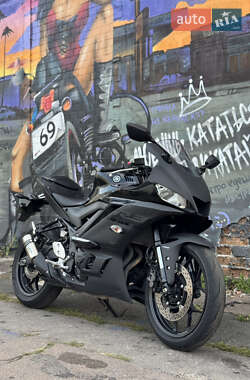 Спортбайк Yamaha R3 2020 в Киеве