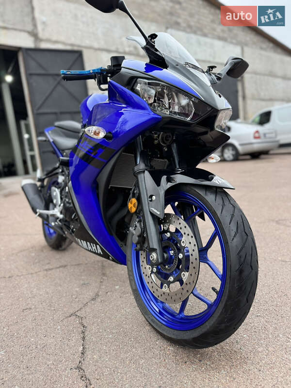 Мотоцикл Без обтікачів (Naked bike) Yamaha R3 2018 в Сновську фото 10 Мотоцикл Без обтікачів (Naked bike) Yamaha R3 2018 в Сновську