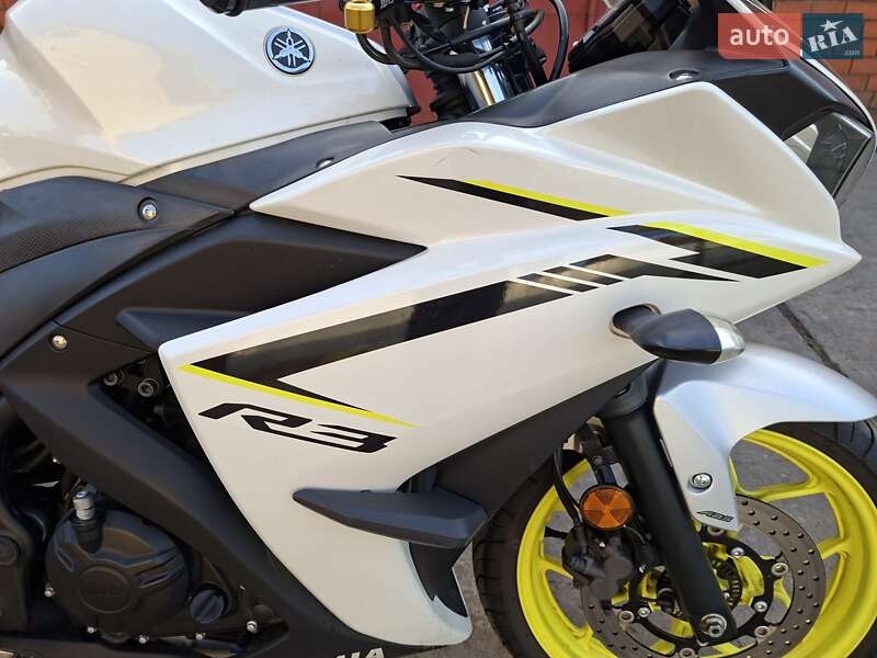 Спортбайк Yamaha R3 2018 в Днепре фото 17 Спортбайк Yamaha R3 2018 в Днепре