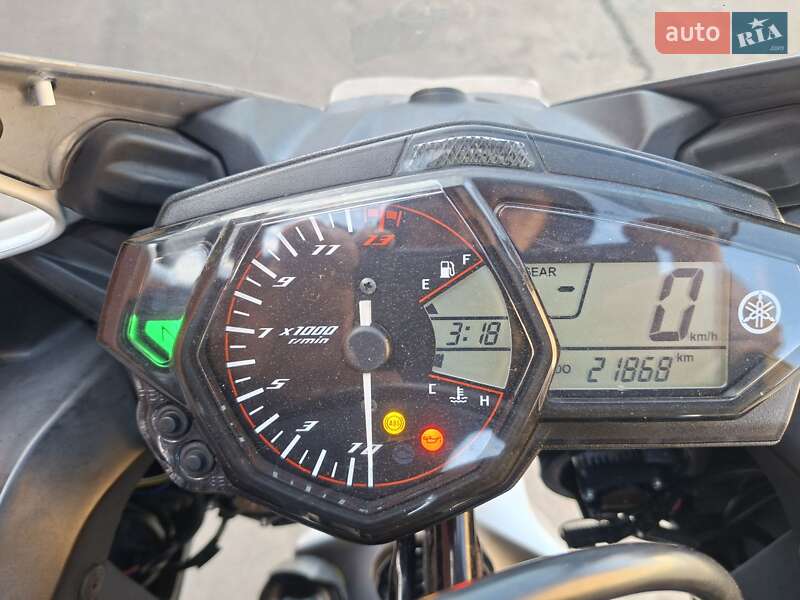 Спортбайк Yamaha R3 2018 в Днепре фото 22 Спортбайк Yamaha R3 2018 в Днепре