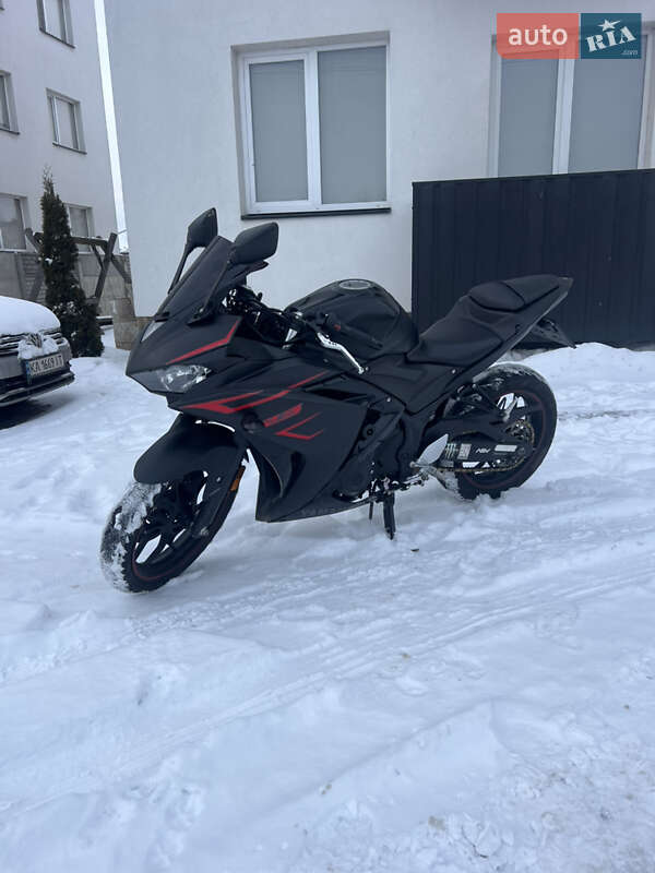 Спортбайк Yamaha R3 2017 в Луцке фото 6 Спортбайк Yamaha R3 2017 в Луцке
