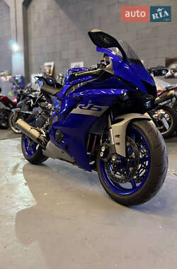 Спортбайк Yamaha R6 2020 в 