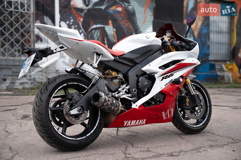 Спортбайк Yamaha R6 2007 в Киеве