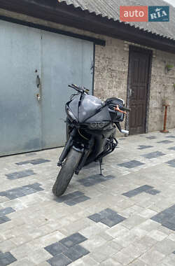 Спортбайк Yamaha R6 2005 в 
