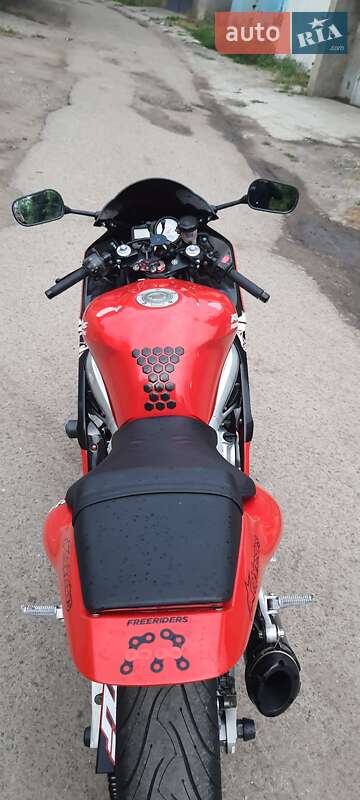 Спортбайк Yamaha R6 2001 в Одесі