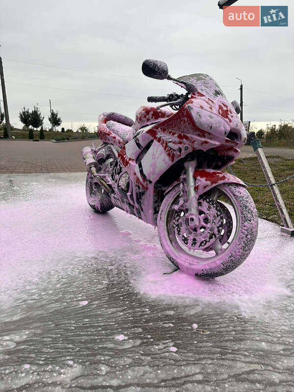 Спортбайк Yamaha R6 2002 в Києві