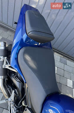 Спортбайк Yamaha R6 2004 в 