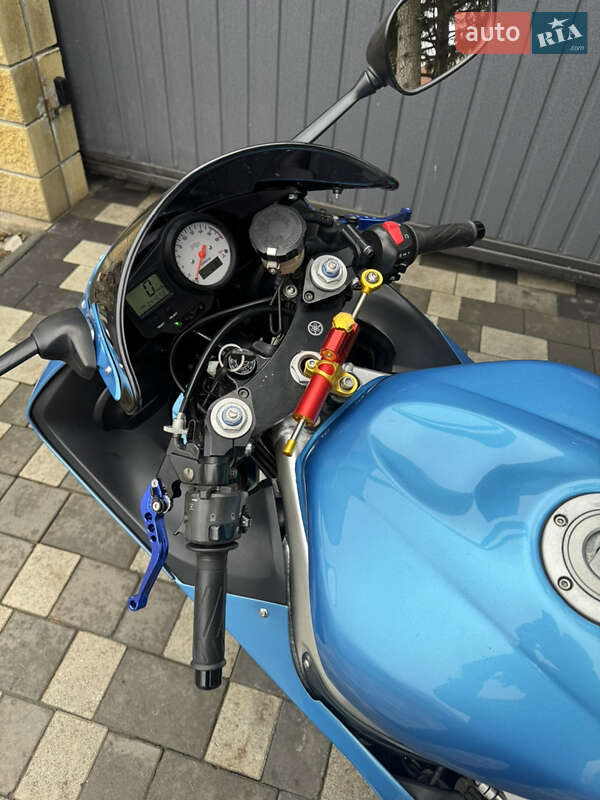 Спортбайк Yamaha R6 2001 в Днепре фото 13 Спортбайк Yamaha R6 2001 в Днепре