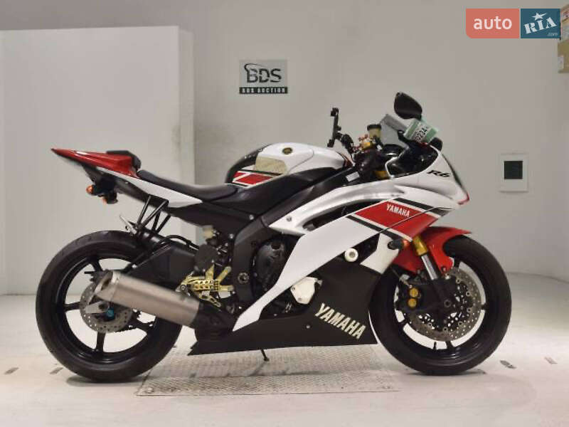 Спортбайк Yamaha R6 2012 в Одессе